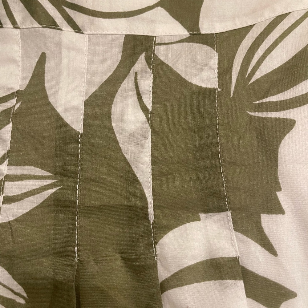 NWT Ann Taylor green and white pleated skirt with side zipper - Picture 4 of 5